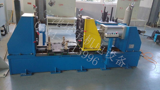 國四消聲器端蓋壓裝點焊機